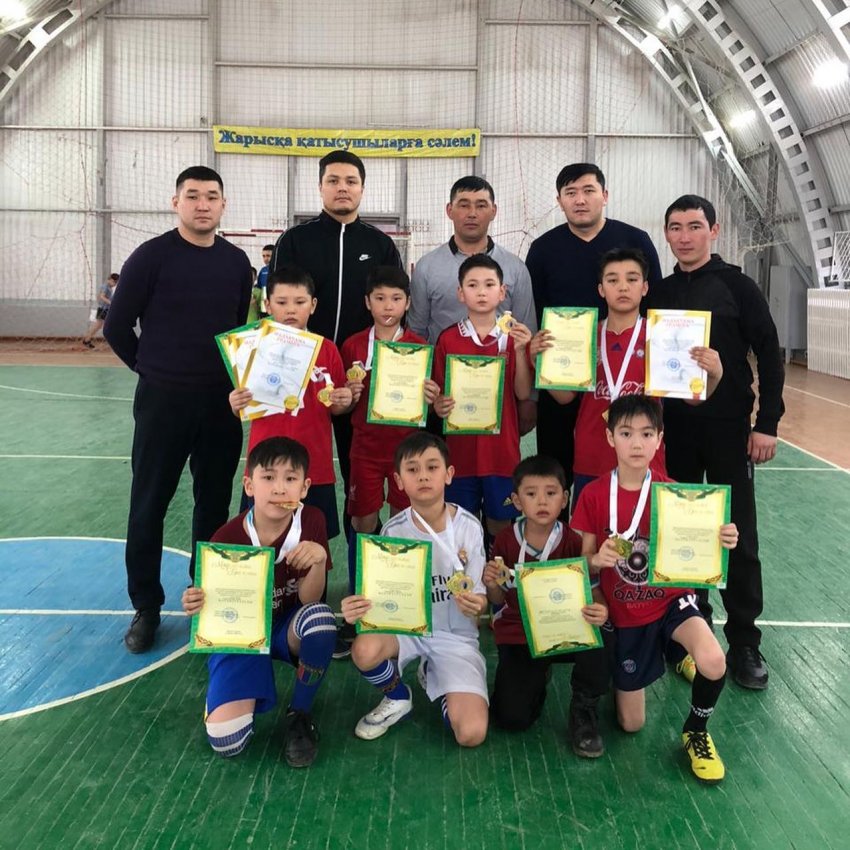 Футзалдан 2012-2013 жылы туған жасөспірімдер арасында аудандық жарыс